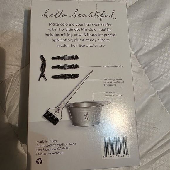 Hair Coloring Kit - Picture 2 of 4